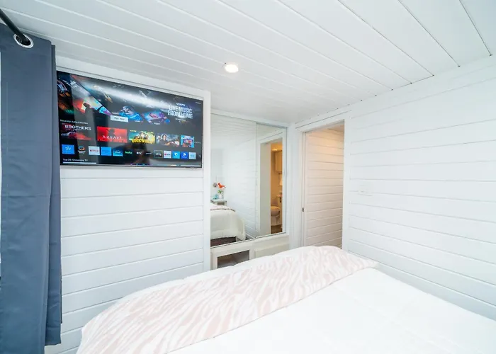 Sandy Cheeks, Deluxe Rive Views, Roadrunner Casa vacanze Parker