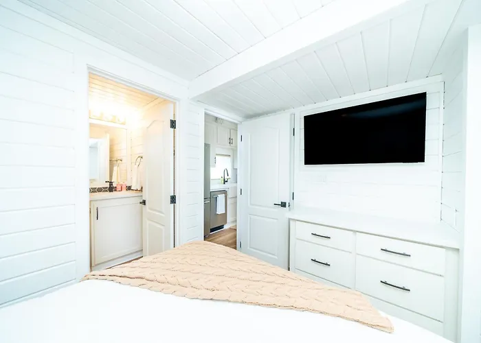 Casa vacanze Sandy Cheeks, Deluxe Rive Views, Roadrunner Parker